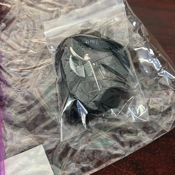 Kata Spade waterproof phone bag - Picture 3 of 4